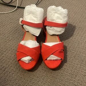 Aerosoles Platform Sandals Size 7